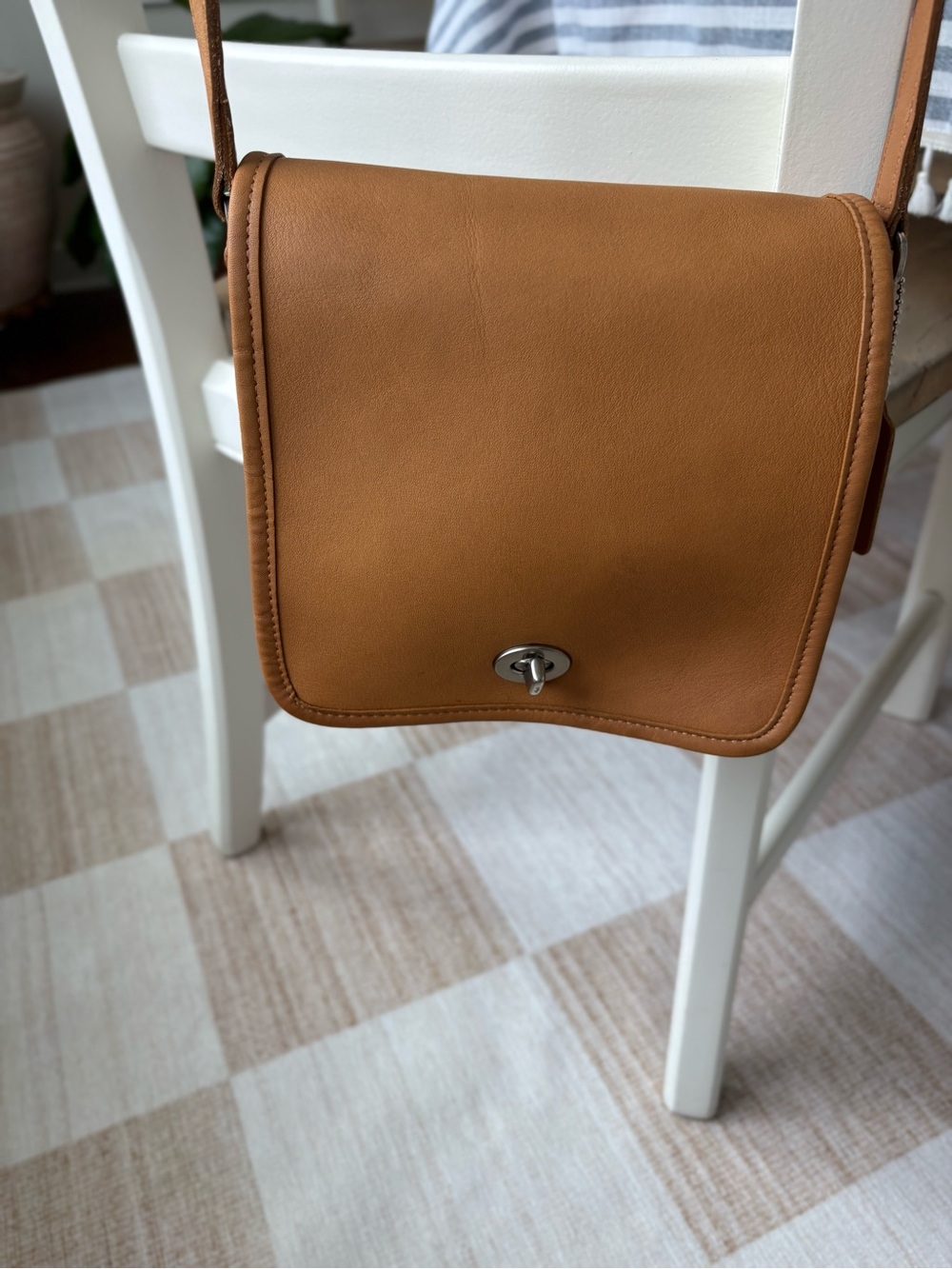 Coach Vintage Tan Leather Crossbody Bag - Classic Minimal Design style 9076